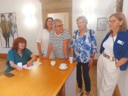 MENSCH III – (Heimat): Kunstkaffee